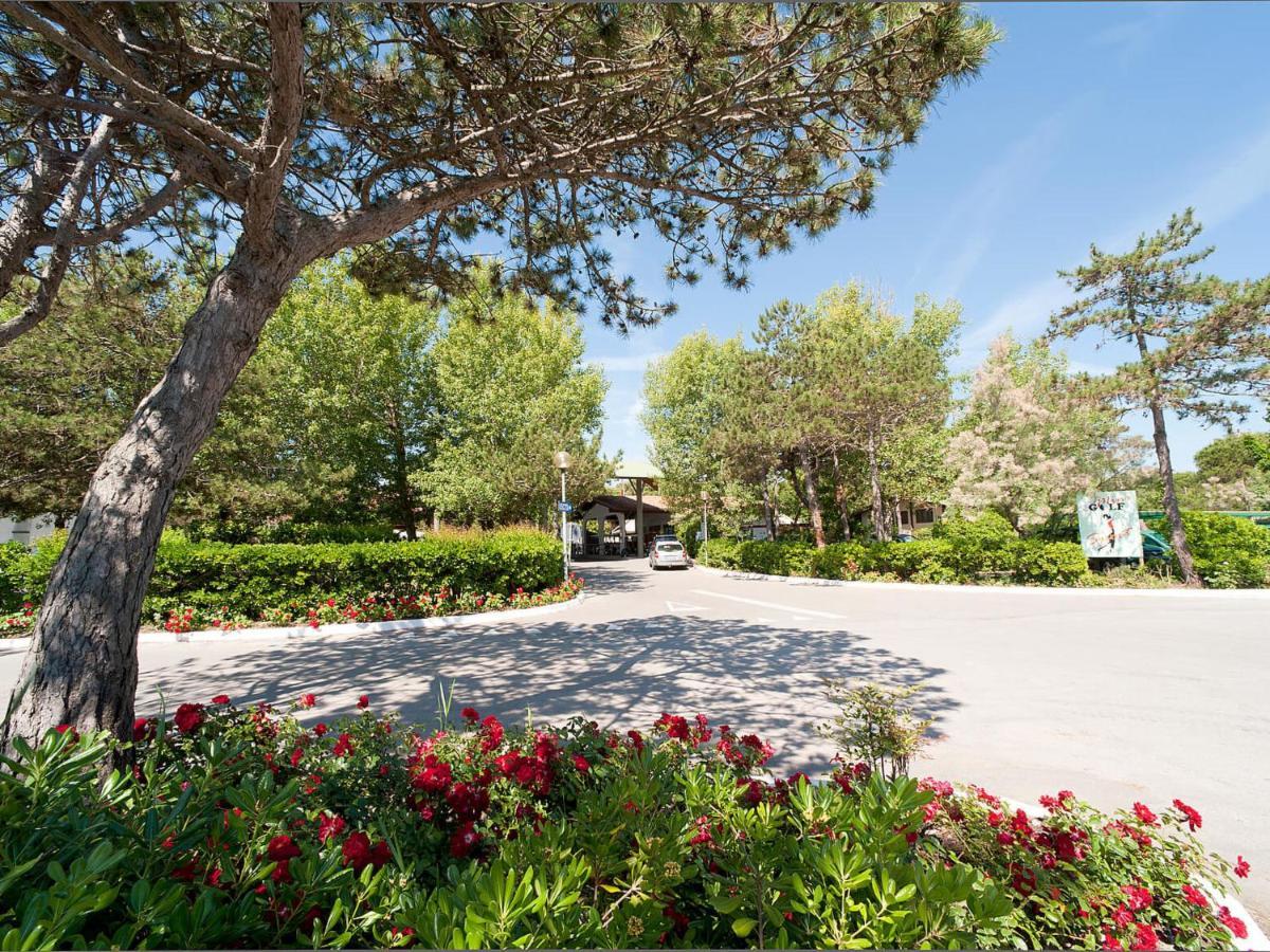 Holiday Home Rosapineta Camping Village-1 By Interhome Exterior photo